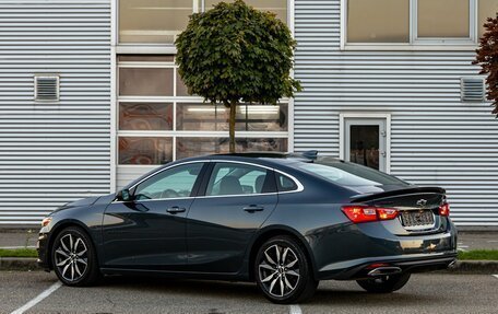 Chevrolet Malibu IX, 2020 год, 1 795 000 рублей, 4 фотография