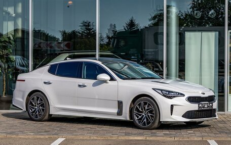 KIA Stinger I, 2021 год, 2 335 000 рублей, 3 фотография