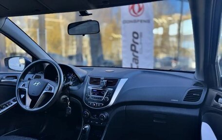 Hyundai Solaris II рестайлинг, 2015 год, 1 060 000 рублей, 8 фотография