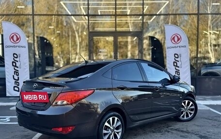 Hyundai Solaris II рестайлинг, 2015 год, 1 060 000 рублей, 6 фотография