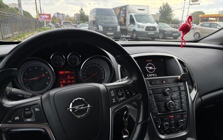 Opel Astra J, 2011 год, 510 000 рублей, 3 фотография