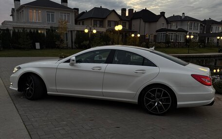 Mercedes-Benz CLS, 2011 год, 2 330 000 рублей, 9 фотография