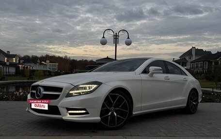 Mercedes-Benz CLS, 2011 год, 2 330 000 рублей, 2 фотография