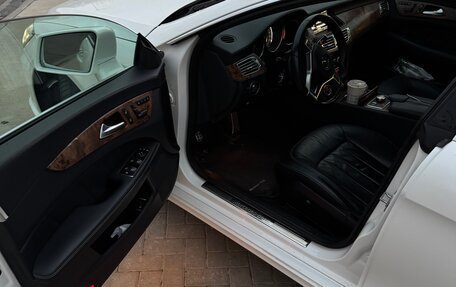 Mercedes-Benz CLS, 2011 год, 2 330 000 рублей, 13 фотография