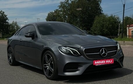 Mercedes-Benz E-Класс, 2018 год, 3 700 000 рублей, 2 фотография