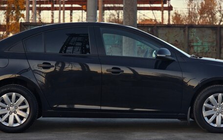 Chevrolet Cruze II, 2015 год, 715 000 рублей, 4 фотография