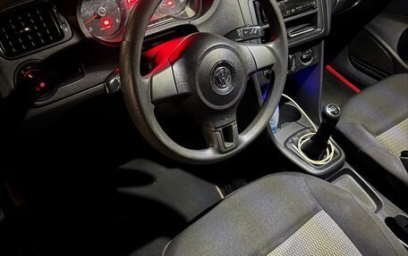 Volkswagen Polo VI (EU Market), 2011 год, 640 000 рублей, 8 фотография