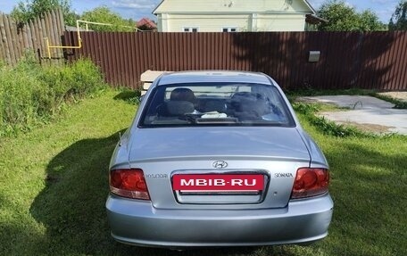 Hyundai Sonata IV рестайлинг, 2005 год, 440 000 рублей, 7 фотография