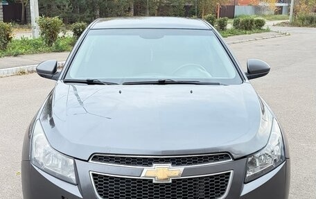 Chevrolet Cruze II, 2010 год, 500 000 рублей, 1 фотография