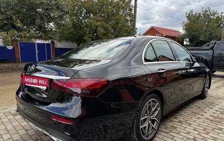 Mercedes-Benz E-Класс, 2022 год, 6 200 000 рублей, 5 фотография