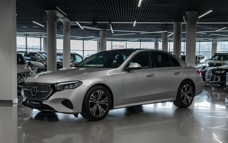 Mercedes-Benz E-Класс, 2024 год, 5 600 000 рублей, 1 фотография