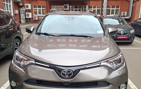 Toyota RAV4, 2016 год, 2 700 000 рублей, 1 фотография