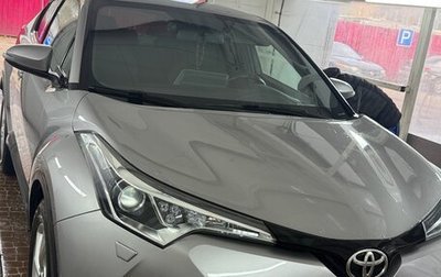 Toyota C-HR I рестайлинг, 2018 год, 1 790 000 рублей, 1 фотография