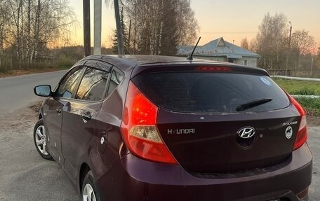 Hyundai Solaris II рестайлинг, 2012 год, 430 000 рублей, 1 фотография