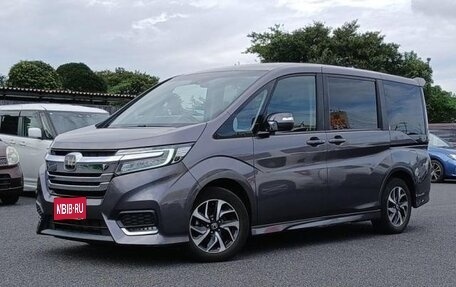 Honda Stepwgn IV рестайлинг, 2022 год, 1 960 000 рублей, 1 фотография