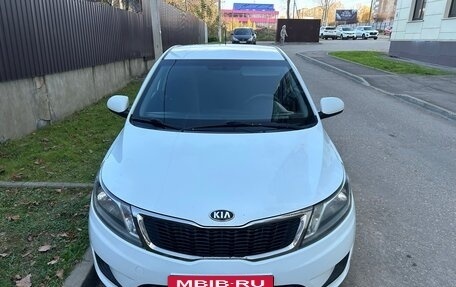 KIA Rio III рестайлинг, 2014 год, 770 000 рублей, 2 фотография