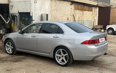 Honda Accord VII рестайлинг, 2004 год, 550 000 рублей, 3 фотография