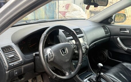 Honda Accord VII рестайлинг, 2004 год, 550 000 рублей, 5 фотография