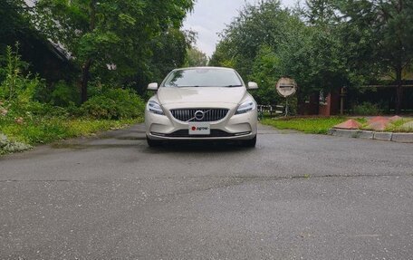 Volvo V40 II рестайлинг, 2016 год, 1 395 000 рублей, 3 фотография