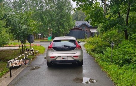 Volvo V40 II рестайлинг, 2016 год, 1 395 000 рублей, 4 фотография