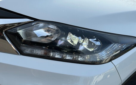 Honda Vezel, 2015 год, 1 250 000 рублей, 12 фотография