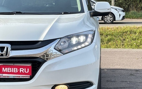 Honda Vezel, 2015 год, 1 250 000 рублей, 16 фотография
