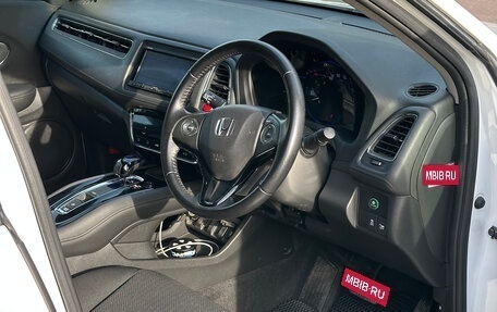 Honda Vezel, 2015 год, 1 250 000 рублей, 30 фотография
