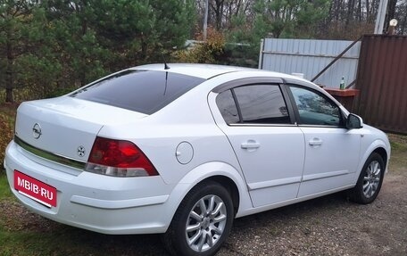 Opel Astra H, 2013 год, 850 000 рублей, 3 фотография