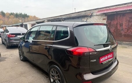 Opel Zafira C рестайлинг, 2014 год, 960 000 рублей, 5 фотография