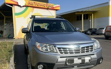 Subaru Forester, 2011 год, 1 550 000 рублей, 2 фотография