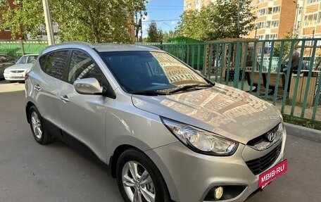 Hyundai ix35 I рестайлинг, 2011 год, 1 135 000 рублей, 2 фотография