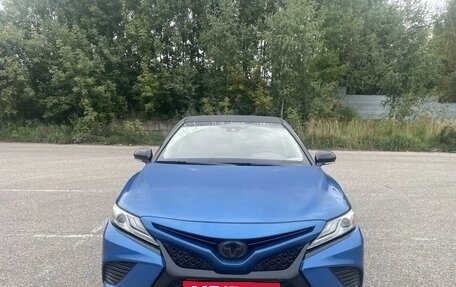 Toyota Camry, 2019 год, 2 550 000 рублей, 1 фотография