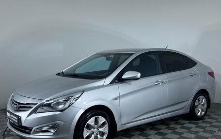 Hyundai Solaris II рестайлинг, 2016 год, 925 000 рублей, 1 фотография