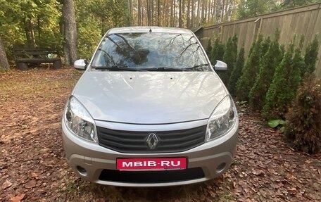 Renault Sandero I, 2011 год, 600 000 рублей, 1 фотография
