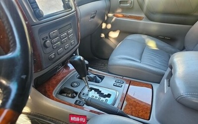 Toyota Land Cruiser 100 рестайлинг 2, 2007 год, 3 200 000 рублей, 1 фотография