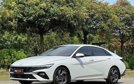 Hyundai Elantra, 2023 год, 1 480 001 рублей, 1 фотография