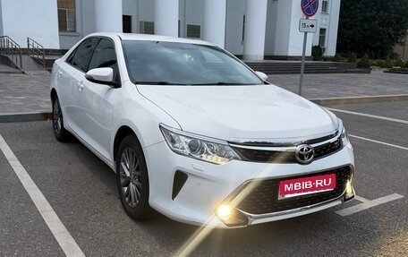 Toyota Camry, 2015 год, 1 800 000 рублей, 1 фотография