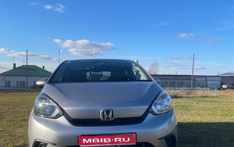 Honda Fit, 2020 год, 1 499 000 рублей, 1 фотография