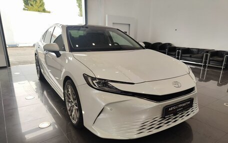 Toyota Camry, 2024 год, 3 128 000 рублей, 3 фотография