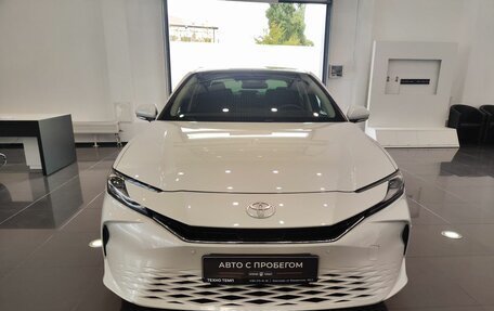 Toyota Camry, 2024 год, 3 128 000 рублей, 2 фотография