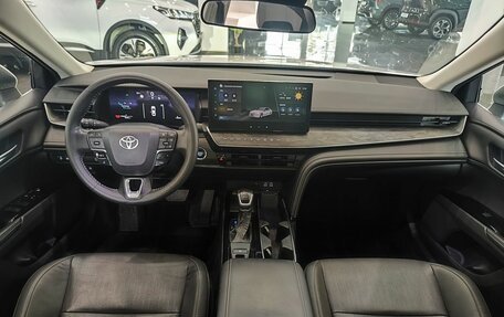 Toyota Camry, 2024 год, 3 128 000 рублей, 12 фотография