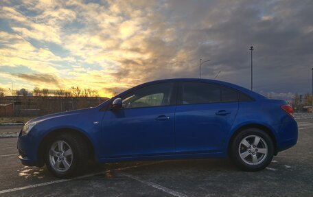 Chevrolet Cruze II, 2011 год, 720 000 рублей, 4 фотография