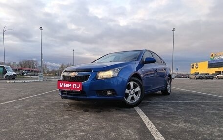 Chevrolet Cruze II, 2011 год, 720 000 рублей, 3 фотография