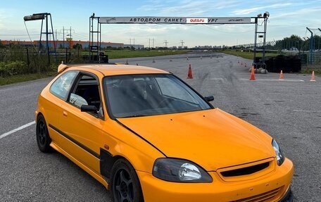 Honda Civic VII, 2000 год, 730 000 рублей, 1 фотография