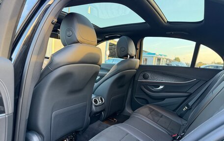 Mercedes-Benz E-Класс, 2021 год, 5 100 000 рублей, 26 фотография