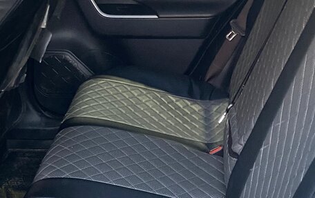Toyota RAV4, 2020 год, 3 410 000 рублей, 2 фотография