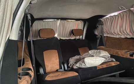 Chrysler Town & Country IV, 2005 год, 245 000 рублей, 5 фотография
