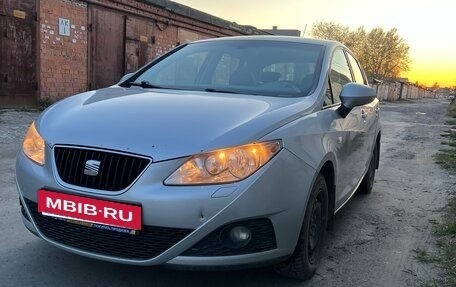 SEAT Ibiza IV рестайлинг, 2012 год, 860 000 рублей, 3 фотография