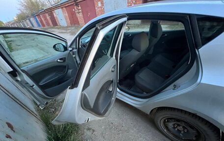 SEAT Ibiza IV рестайлинг, 2012 год, 860 000 рублей, 11 фотография