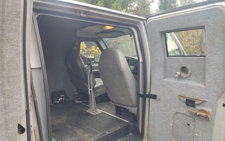 Ford Econoline IV, 2006 год, 970 000 рублей, 6 фотография